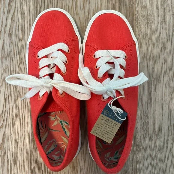 Vionic Oasis Sneaker - Picture 2 of 7